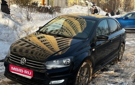 Volkswagen Polo VI (EU Market), 2017 год, 1 200 000 рублей, 2 фотография