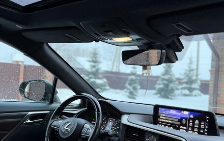 Lexus RX IV рестайлинг, 2018 год, 3 980 000 рублей, 10 фотография