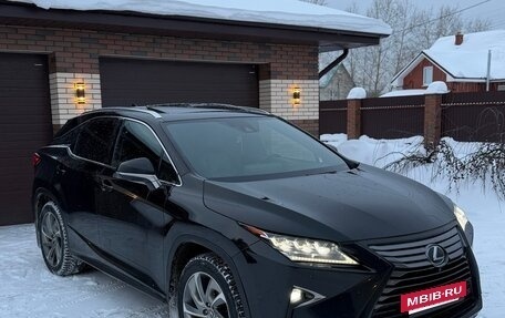 Lexus RX IV рестайлинг, 2018 год, 3 980 000 рублей, 8 фотография