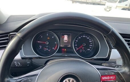 Volkswagen Passat B8 рестайлинг, 2017 год, 1 400 000 рублей, 9 фотография