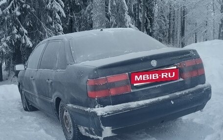 Volkswagen Passat B4, 1996 год, 195 000 рублей, 4 фотография