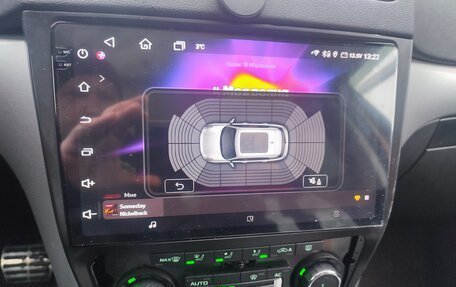 Skoda Yeti I рестайлинг, 2013 год, 1 100 000 рублей, 3 фотография