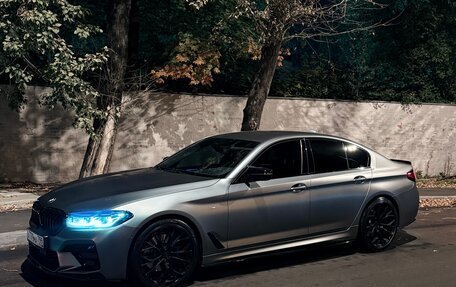 BMW 5 серия, 2020 год, 5 350 000 рублей, 3 фотография