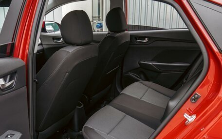 Hyundai Solaris II рестайлинг, 2021 год, 1 580 000 рублей, 11 фотография