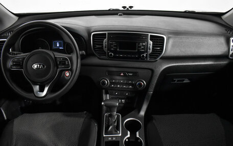 KIA Sportage IV рестайлинг, 2017 год, 2 020 000 рублей, 13 фотография