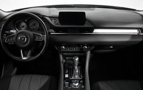 Mazda 6, 2022 год, 2 690 000 рублей, 15 фотография