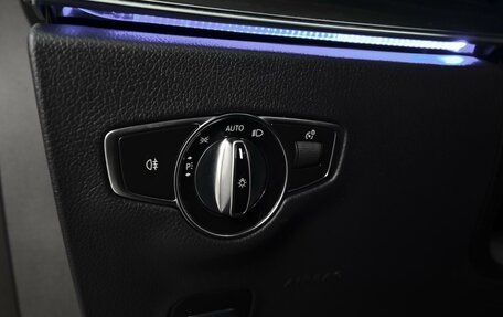 Mercedes-Benz E-Класс, 2020 год, 3 999 000 рублей, 21 фотография