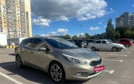 KIA cee'd III, 2014 год, 1 090 000 рублей, 3 фотография