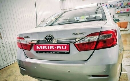 Toyota Camry, 2013 год, 1 200 000 рублей, 4 фотография