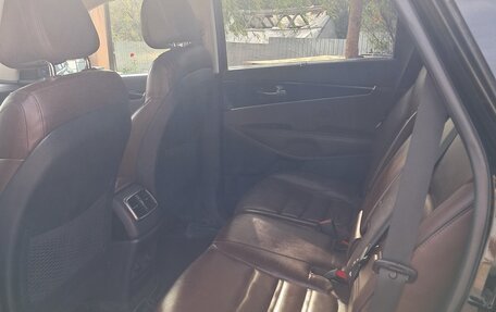 KIA Sorento III Prime рестайлинг, 2017 год, 2 499 000 рублей, 7 фотография