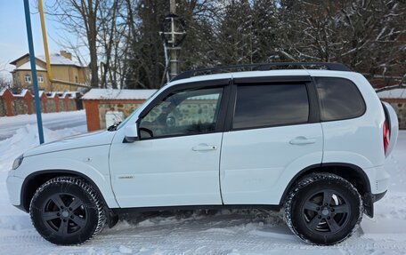 Chevrolet Niva I рестайлинг, 2017 год, 700 000 рублей, 2 фотография