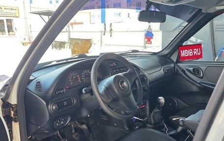 Chevrolet Niva I рестайлинг, 2017 год, 700 000 рублей, 5 фотография