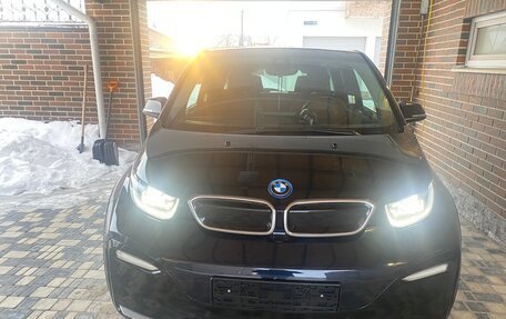 BMW i3 I01 рестайлинг, 2017 год, 2 300 000 рублей, 2 фотография