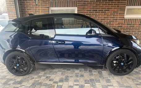 BMW i3 I01 рестайлинг, 2017 год, 2 300 000 рублей, 3 фотография