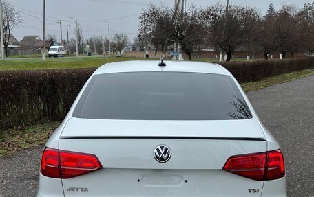 Volkswagen Jetta VI, 2017 год, 2 000 000 рублей, 11 фотография