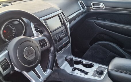 Jeep Grand Cherokee, 2012 год, 3 100 000 рублей, 8 фотография