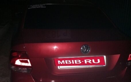 Volkswagen Polo VI (EU Market), 2012 год, 800 000 рублей, 3 фотография