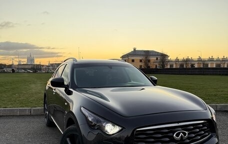 Infiniti FX II, 2008 год, 1 700 000 рублей, 1 фотография