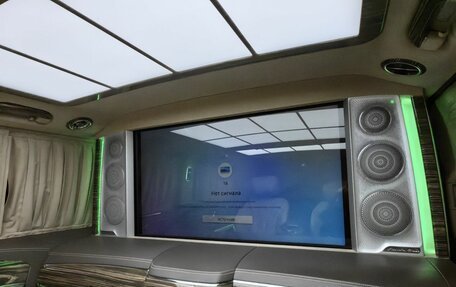 Mercedes-Benz V-Класс, 2018 год, 6 500 000 рублей, 23 фотография