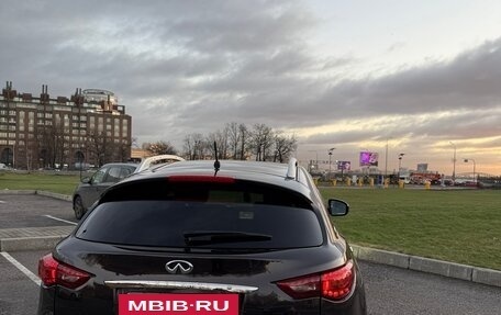 Infiniti FX II, 2008 год, 1 700 000 рублей, 19 фотография