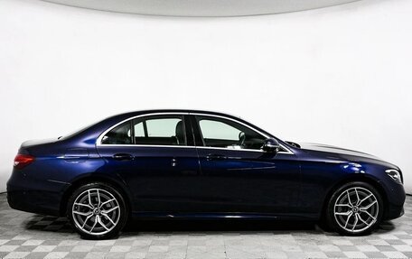 Mercedes-Benz E-Класс, 2020 год, 5 400 000 рублей, 4 фотография