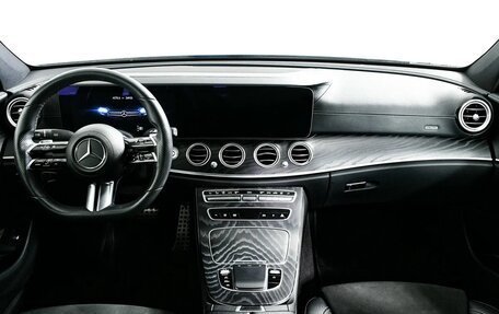 Mercedes-Benz E-Класс, 2020 год, 5 400 000 рублей, 11 фотография