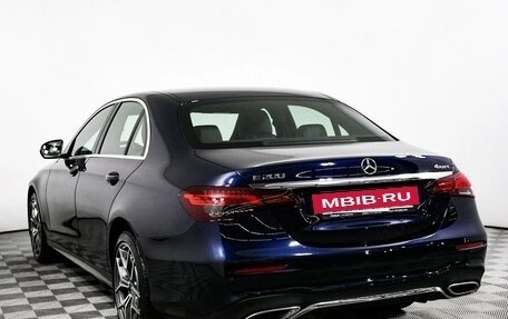 Mercedes-Benz E-Класс, 2020 год, 5 400 000 рублей, 7 фотография