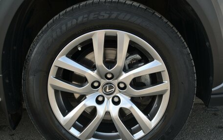 Lexus NX I, 2018 год, 3 800 000 рублей, 8 фотография