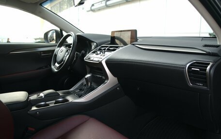 Lexus NX I, 2018 год, 3 800 000 рублей, 11 фотография