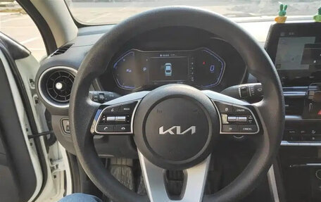 KIA K3, 2023 год, 1 340 998 рублей, 10 фотография