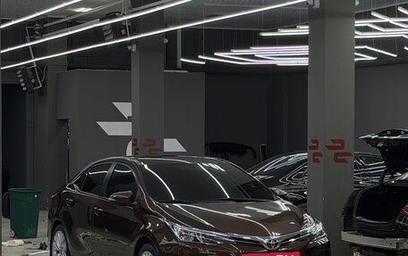 Toyota Corolla, 2016 год, 1 370 000 рублей, 5 фотография