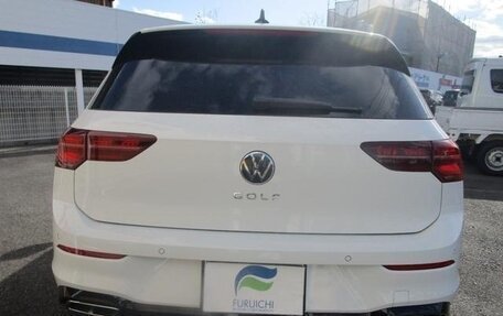 Volkswagen Golf VIII, 2021 год, 1 805 810 рублей, 6 фотография