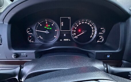 Toyota Land Cruiser 200, 2015 год, 4 850 000 рублей, 20 фотография
