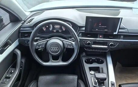 Audi A4, 2021 год, 1 999 000 рублей, 9 фотография