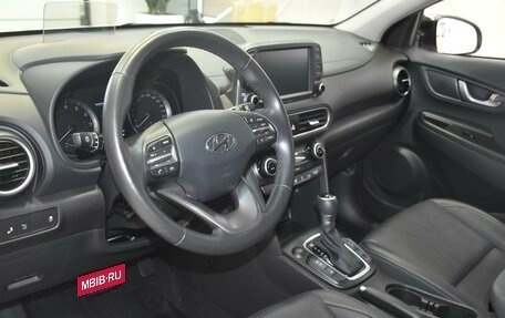 Hyundai Kona I, 2019 год, 2 099 000 рублей, 10 фотография