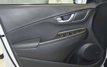 Hyundai Kona I, 2019 год, 2 099 000 рублей, 22 фотография