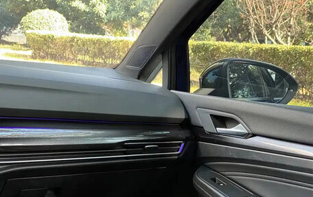 Volkswagen Golf VIII, 2023 год, 2 050 123 рублей, 19 фотография