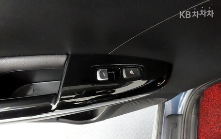 KIA Sportage IV рестайлинг, 2021 год, 1 999 000 рублей, 12 фотография