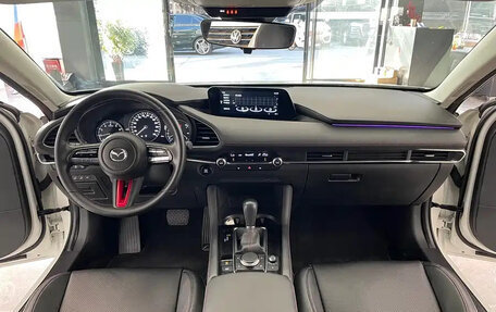 Mazda 3, 2022 год, 1 799 123 рублей, 11 фотография