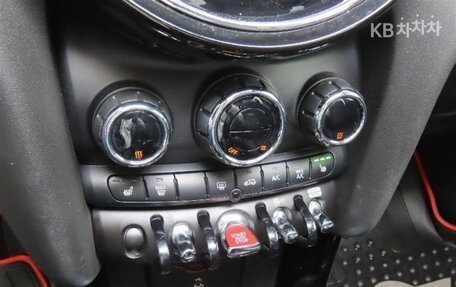 MINI Hatch, 2022 год, 1 800 400 рублей, 8 фотография