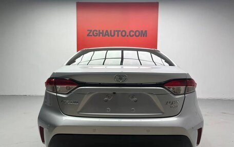 Toyota Corolla, 2022 год, 1 200 000 рублей, 4 фотография