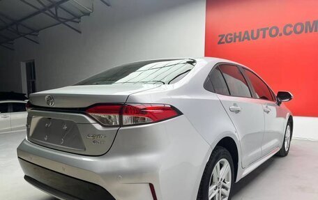 Toyota Corolla, 2022 год, 1 200 000 рублей, 3 фотография