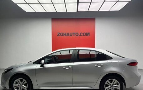 Toyota Corolla, 2022 год, 1 200 000 рублей, 2 фотография