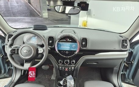 MINI Countryman II (F60), 2022 год, 2 135 200 рублей, 5 фотография