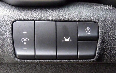 KIA Sportage IV рестайлинг, 2019 год, 1 747 000 рублей, 13 фотография
