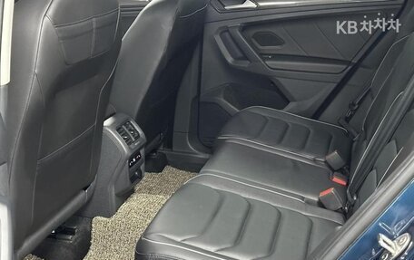 Volkswagen Tiguan II, 2022 год, 2 771 200 рублей, 7 фотография