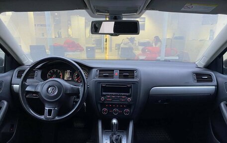 Volkswagen Jetta VI, 2013 год, 799 000 рублей, 14 фотография