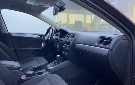 Volkswagen Jetta VI, 2013 год, 799 000 рублей, 11 фотография