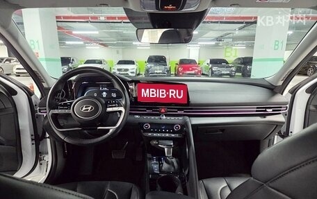Hyundai Avante, 2024 год, 1 864 400 рублей, 12 фотография