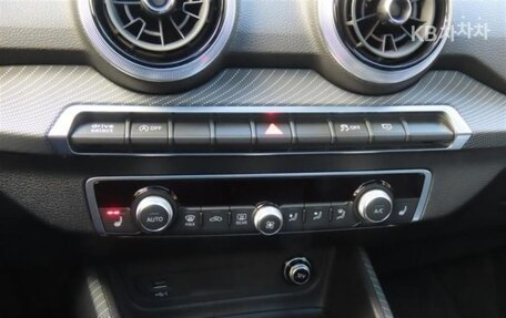 Audi Q2 I, 2024 год, 3 855 000 рублей, 9 фотография